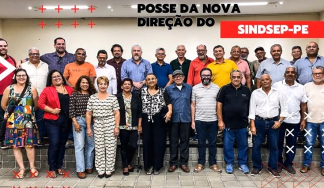 Nova direção do Sindsep-PE tomou posse na noite dessa segunda-feira (28)